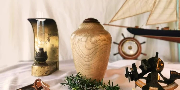 Bespoke Cremation Urns: Personalized Touches for Your Cherished Remembrance